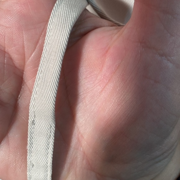 Banana Republic - women’s tie up blazer. Size 2 - Picture 11 of 12